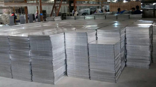 生產鋁扣板的生產廠-蘇州生產鋁扣板的廠家-大連生產鋁扣板的廠家
