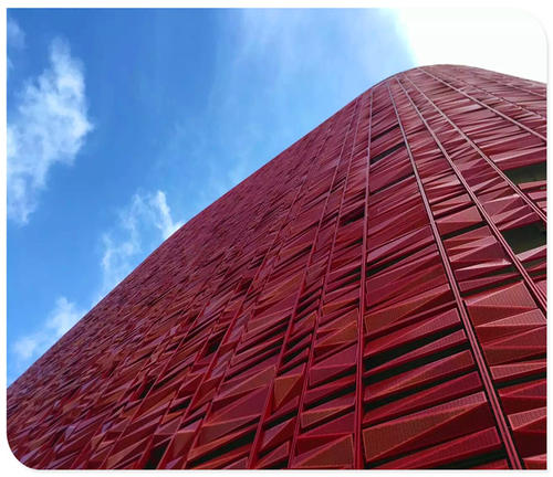 萍鄉鏤空鋁單板-工程鋁扣板廠家這就給大家盤盤鋁單板幕墻的優勢有哪些