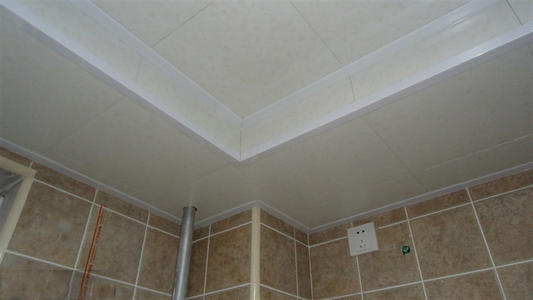 家裝可以用集成吊頂-鋁扣板吊頂用什么燈好呢