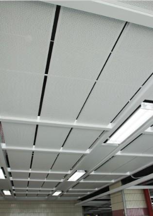 鋁扣板批發廠地址-鋁扣板批發廠家教你一招學C型鋁條扣板怎么裝