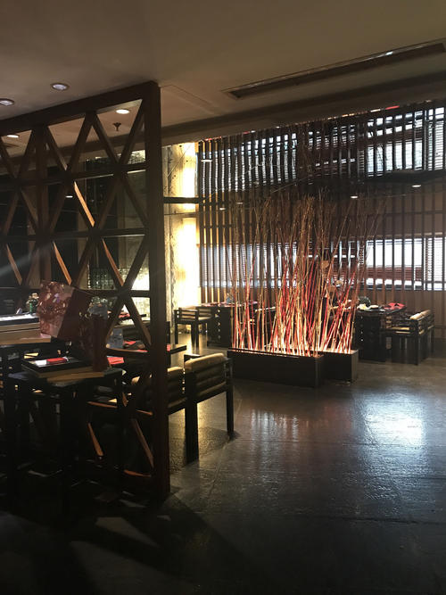 餐廳鋁扣板-跟著室內鋁扣板廠家一起看看吧