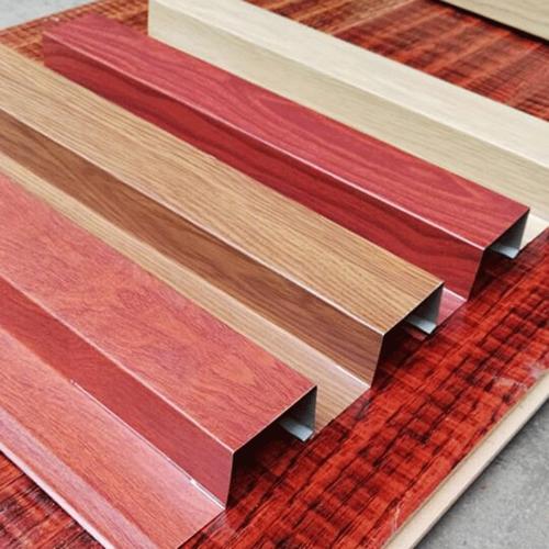 鋁扣板吊頂方通-鋁方通吊頂施工技術