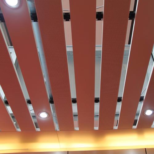 鋁條扣天花-鋁條扣廠家之詳解鋁條扣優勢