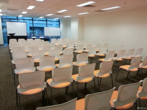 會議室吊頂鋁扣板-聽集成吊頂廠家講一講