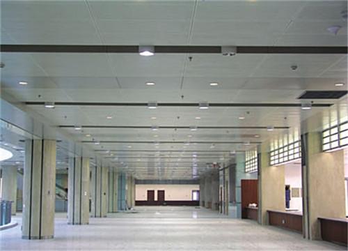 醫院吊頂鋁扣板-聽聽工程鋁扣板廠家怎么說