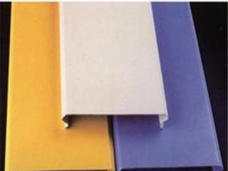 制作集成吊頂板-集成吊頂還是鋁扣板吊頂好