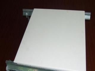 600鋁扣板圖片-工裝600*600鋁扣板吊頂怎么選