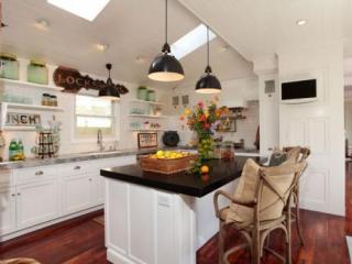 廚房吊頂鋁扣板材料-常見廚房衛生間吊頂材料有哪些