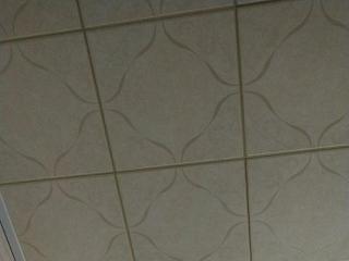 鋁扣板和墻紙哪個好-鋁扣板和石膏板到底哪個好