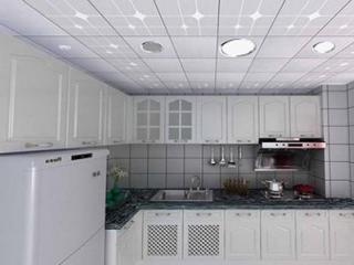 怎么樣選擇鋁扣板吊頂材料-鋁扣板吊客廳怎么樣