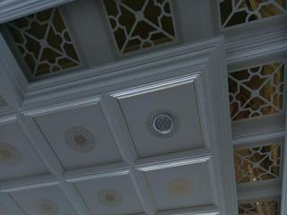 生產鋁扣板的廠-8厚的鋁扣板什么價