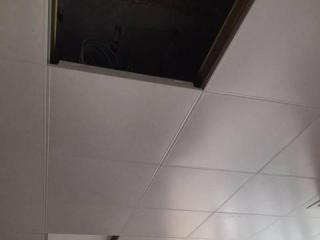 鋁扣板生產廠家哪里很多-鋁扣板批發廠家在哪里才能找到