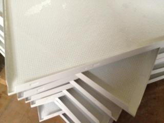 青島鋁扣板批發-進來客廳鋁扣板吊頂廠家講你聽