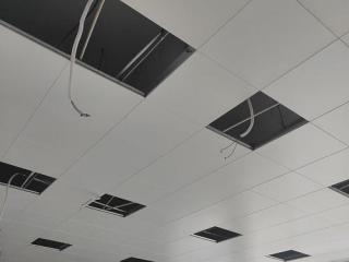 機房專用鋁扣板-加油站專用防風鋁扣板