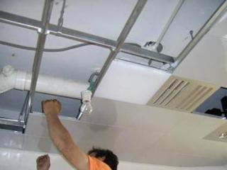 最低價的鋁扣板-跟著鋁扣板生產廠家看看鋁單板幕墻怎么買