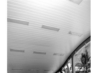 鋁條扣廠家講講C型鋁條扣特點優點有哪些！